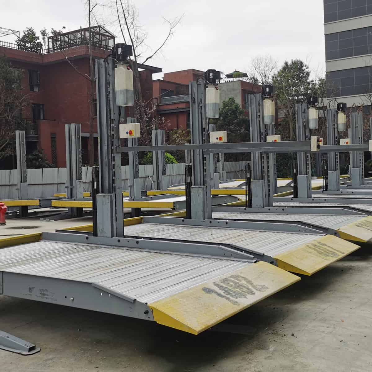 馬爾康兩層機械車位二手